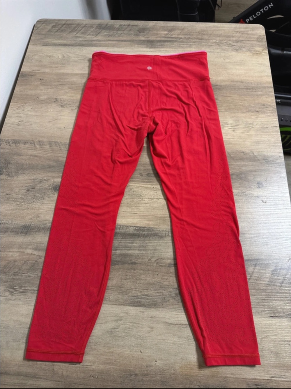 Athleta Workout Leggings - Picture 2 of 7